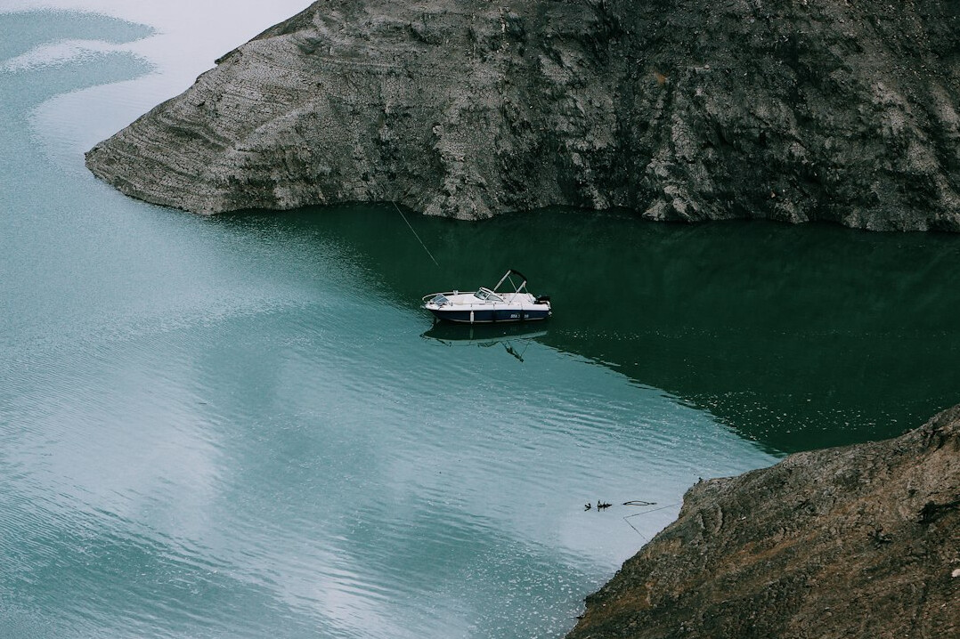 mysterious lake swallowing ship